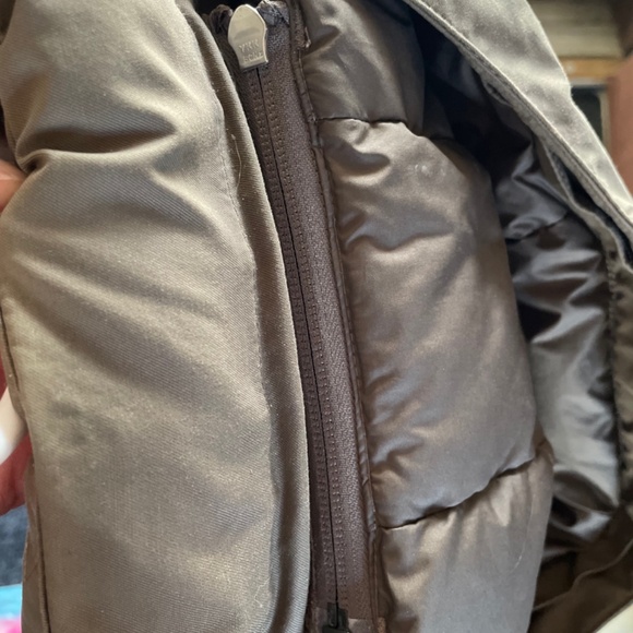 The North Face Woman's Winter Jacket - Picture 5 of 7